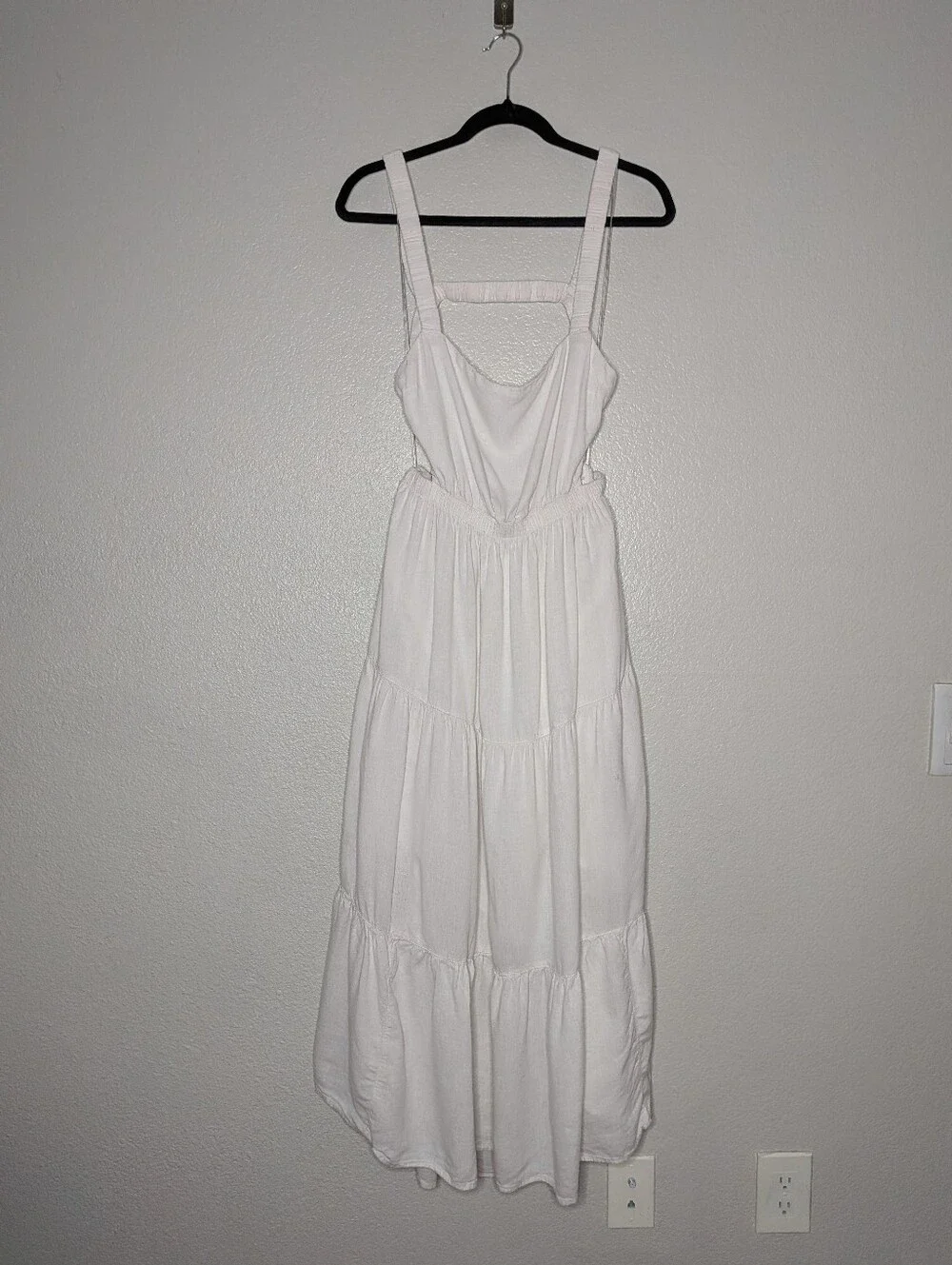 Abercrombie & Fitch White Linen Blend Tiered Coastal Shabby Chic Maxi Dress L